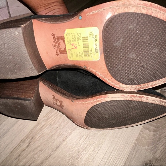 Trask Green Ankle Boots with Suede Finish and Rugged Sole - Picture 7 of 7